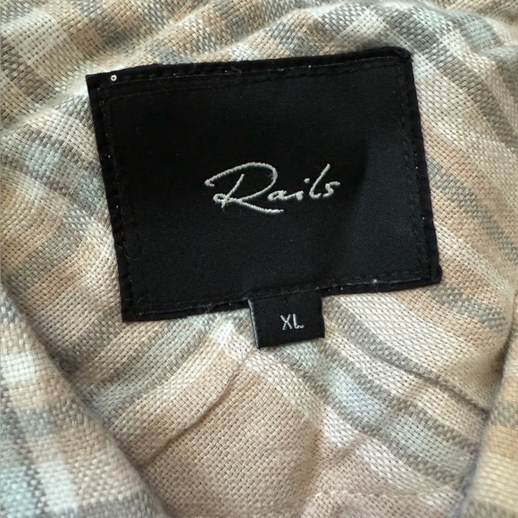 Rails Men’s Wyatt Plaid Button Down Shirt in Ebi Blues Size XL - Picture 7 of 11